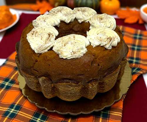 Pumpkin Spice Pound Cake