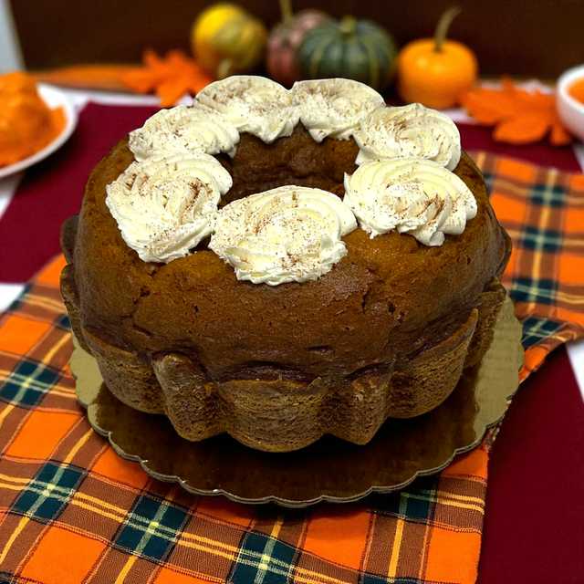 Pumpkin Spice Pound Cake
