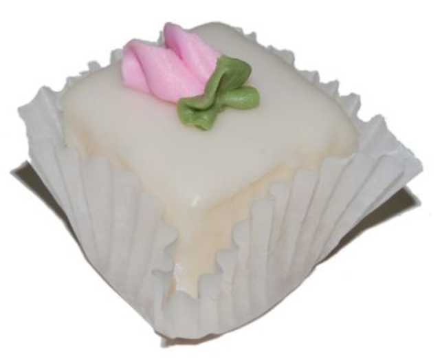 Petit Four - White Cake