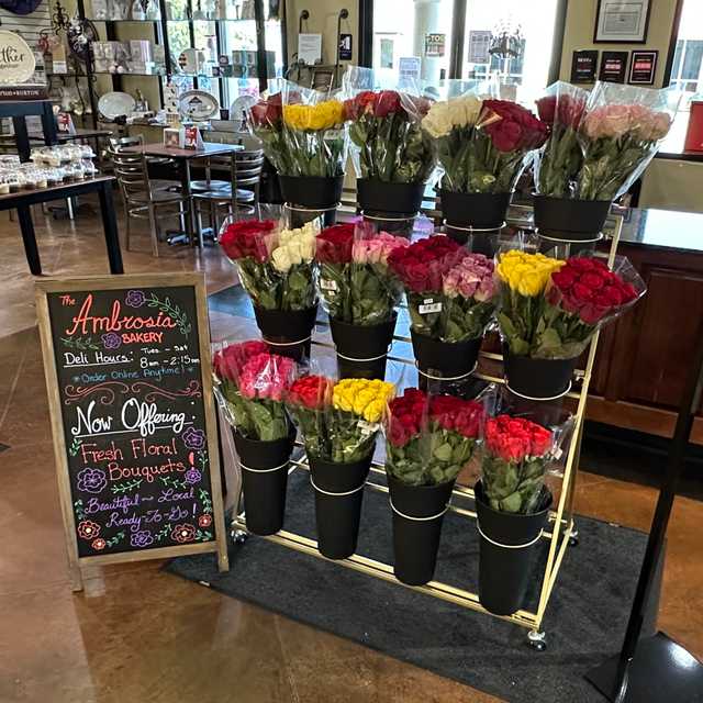 Floral Rose Bouquets