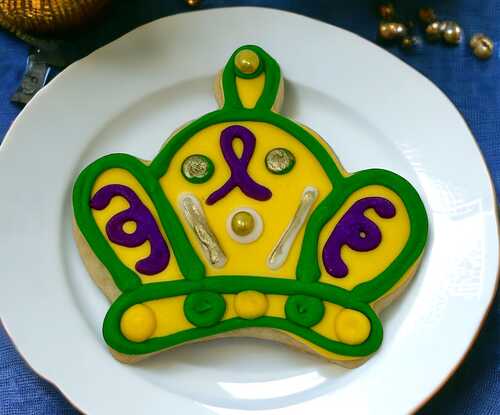 King Cake Crown Cutout Cookies (12)