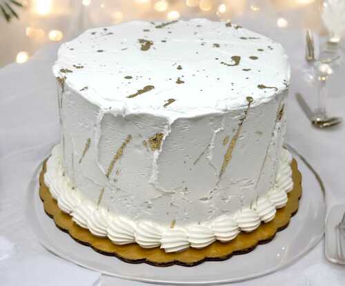 Splatter of Gold Cake
