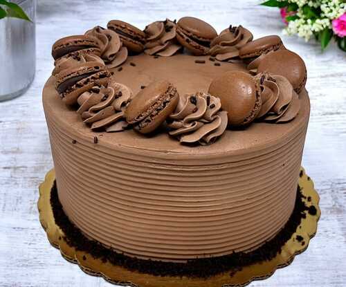 Chocolate Macaron Cake