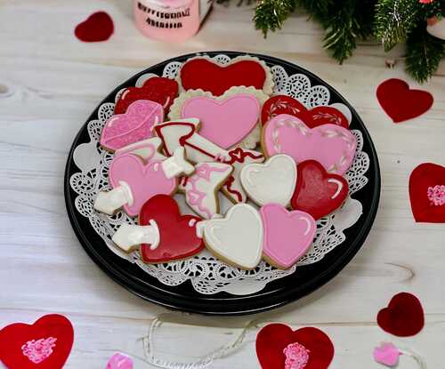 Valentine's Day Decorated Cookie Platter!