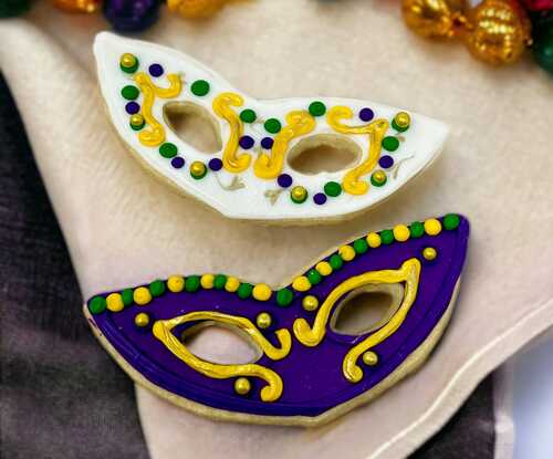 Mardi Gras Masks Cutout Cookies (12)